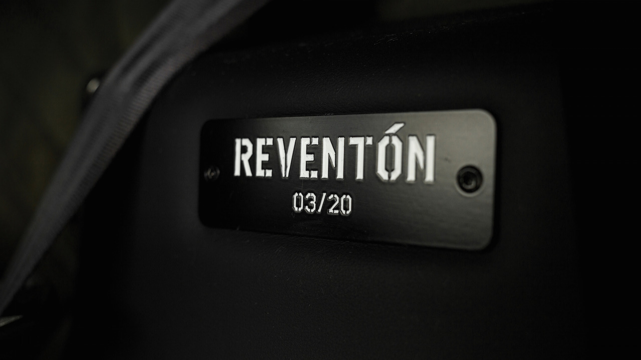 2008Reventon