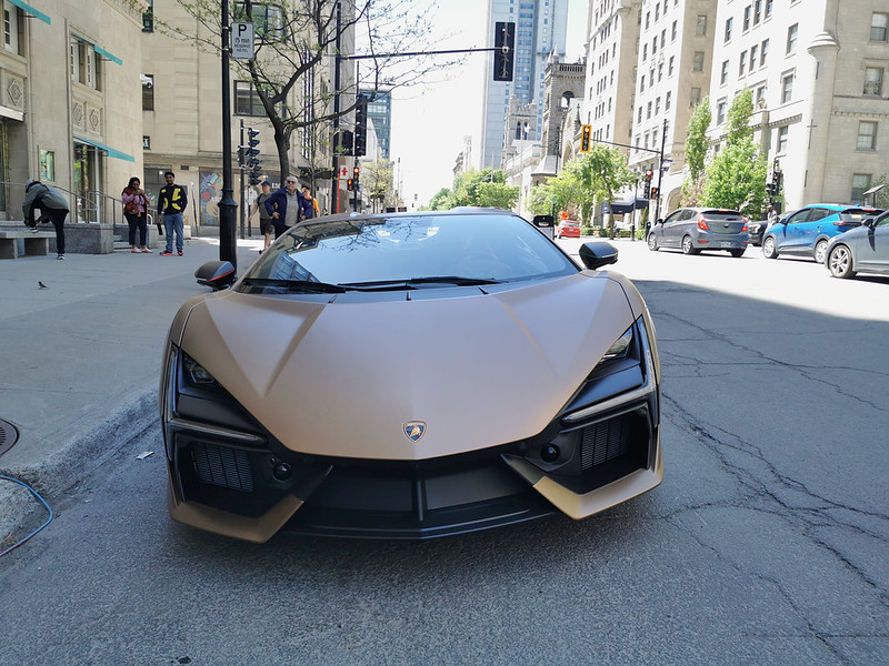 2024Revuelto