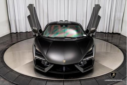 2024Revuelto