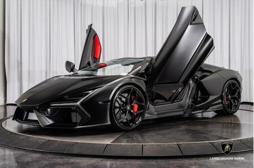 2024Revuelto