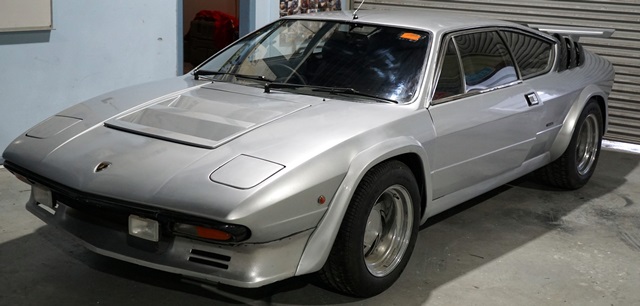 1975UrracoP250