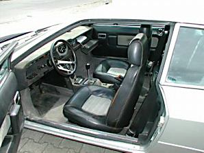 1975UrracoP300