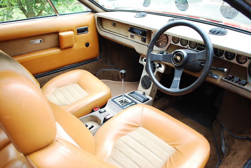 1976UrracoP300