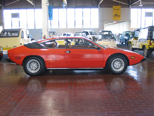 1975UrracoP300