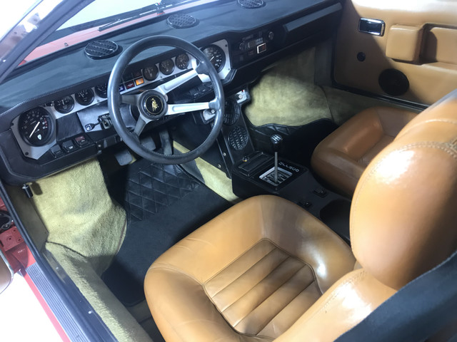 1975UrracoP300