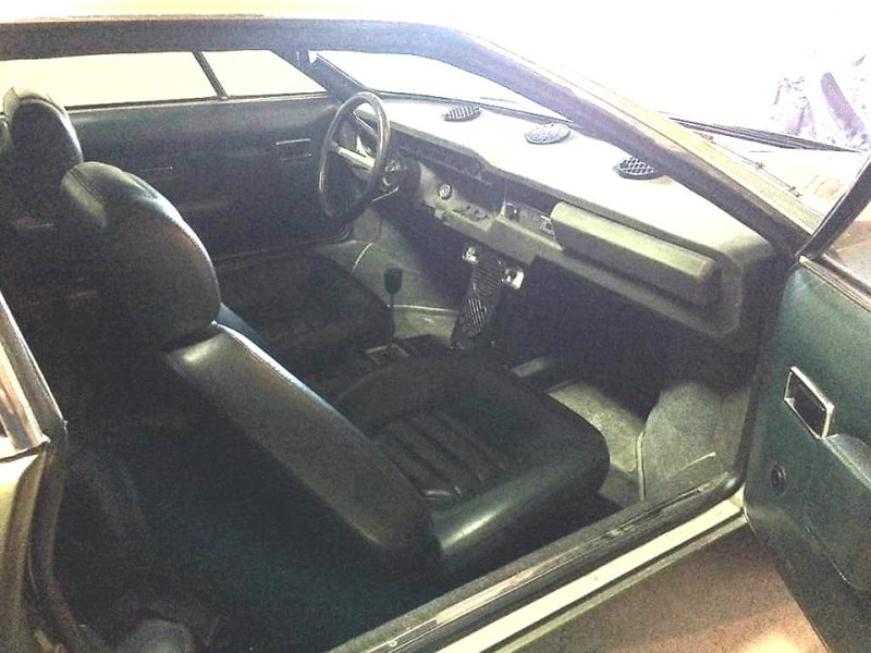 1977UrracoP300