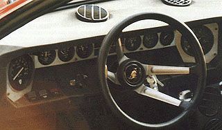 1977UrracoP300