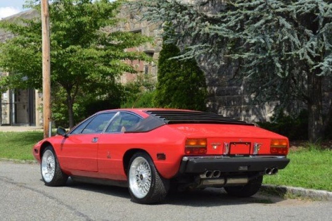 1975UrracoP300