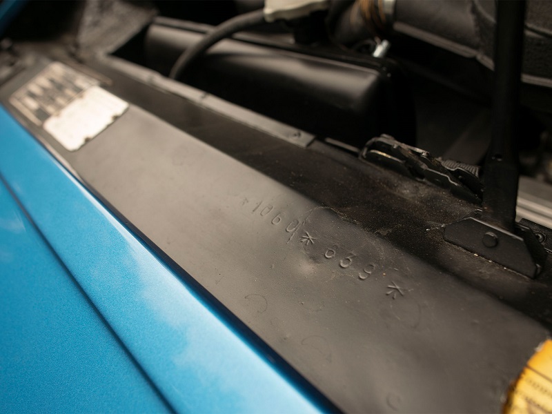 1975UrracoP200