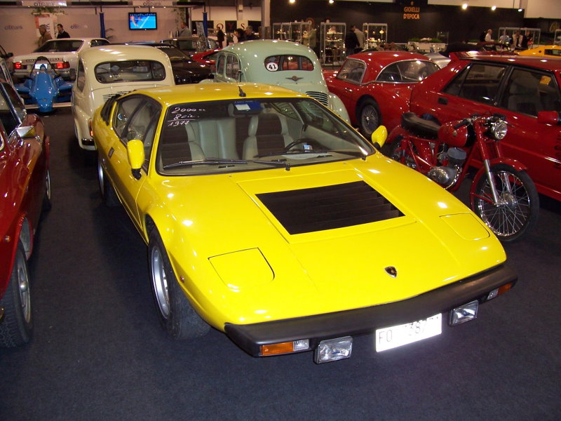 1975UrracoP200