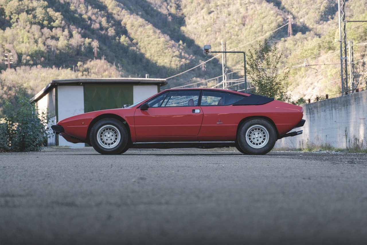 1975UrracoP200