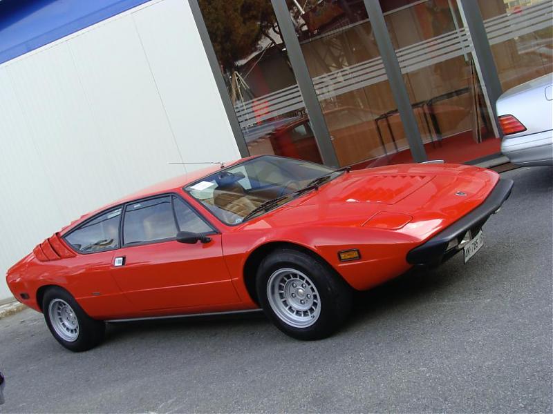 1975UrracoP200