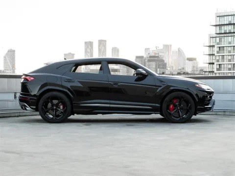 2020Urus