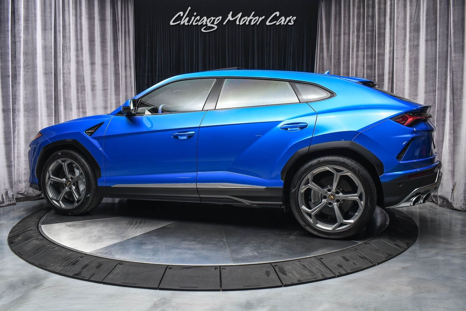 2020Urus