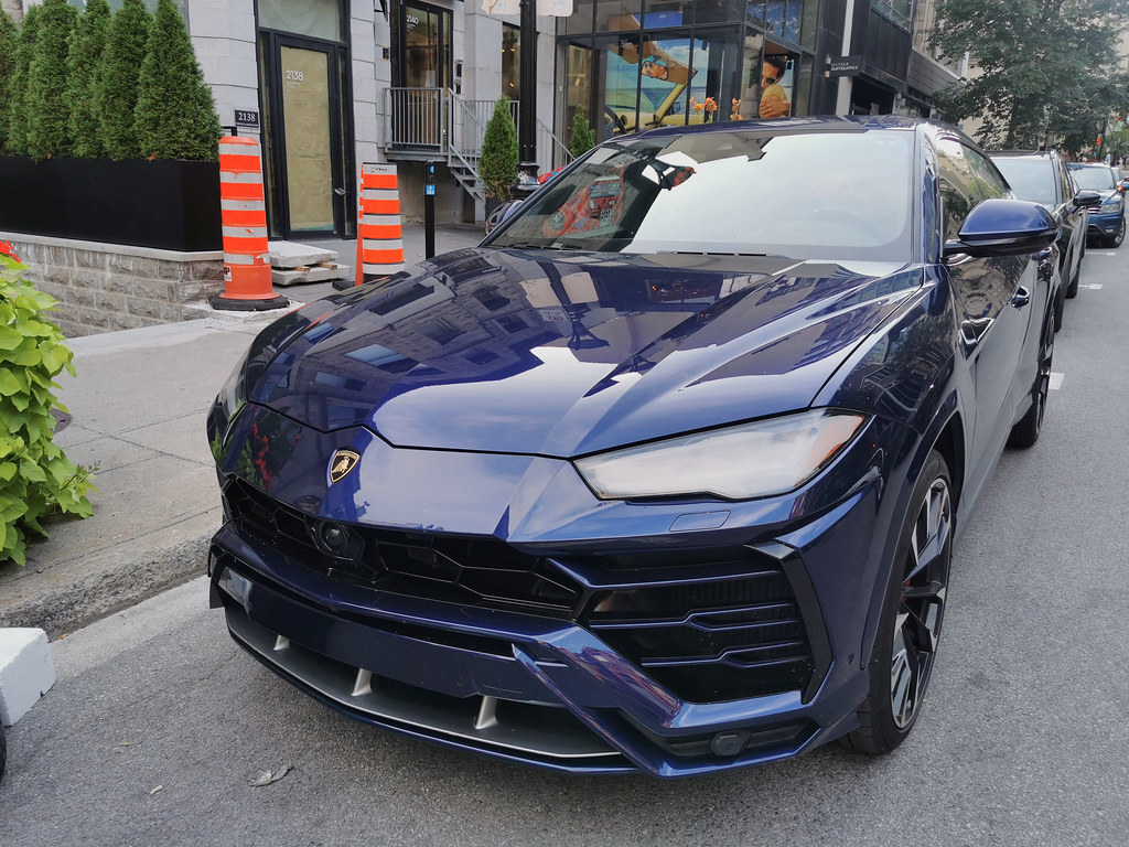 2020Urus