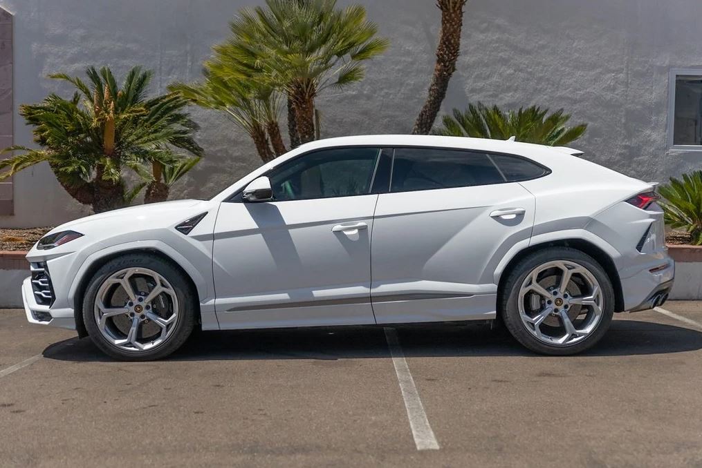 2020Urus