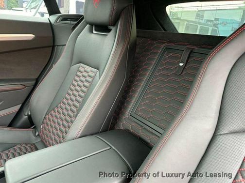 2020Urus