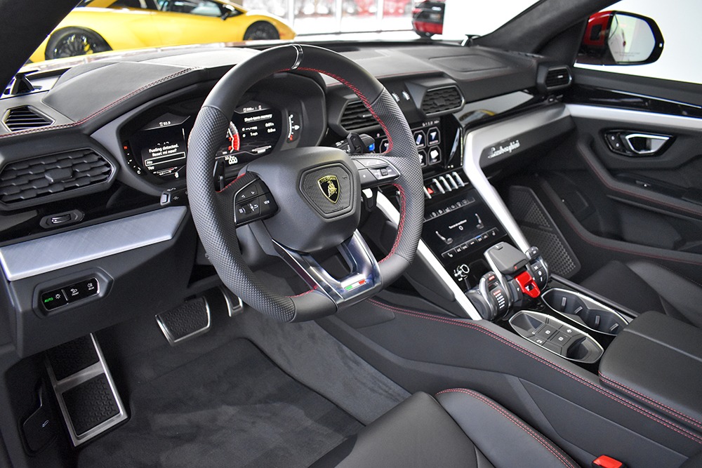 2020Urus