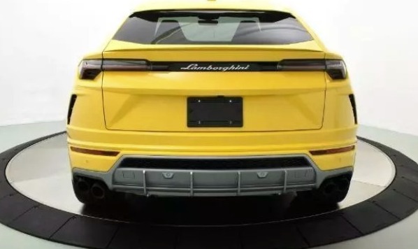 2020Urus