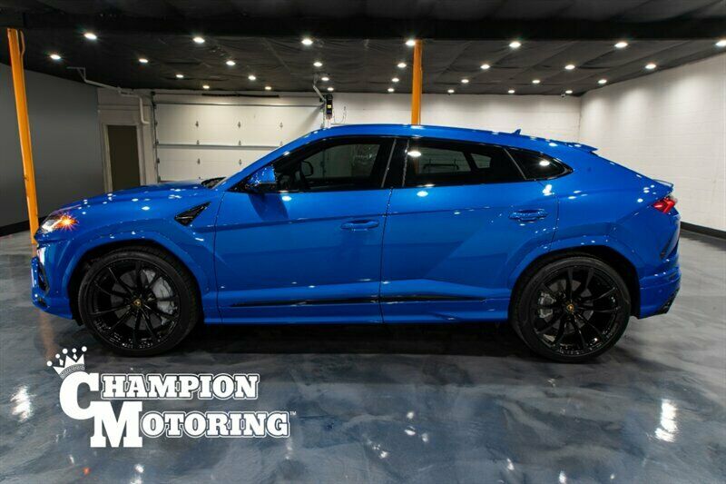 2020Urus