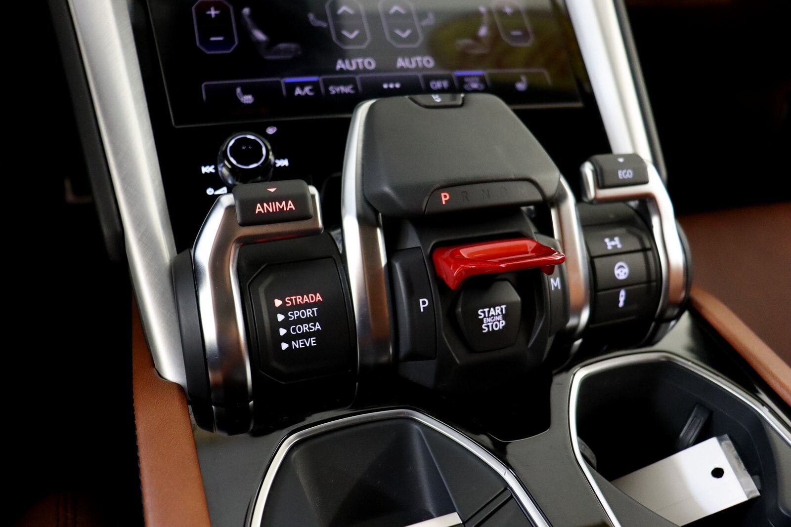 2020Urus