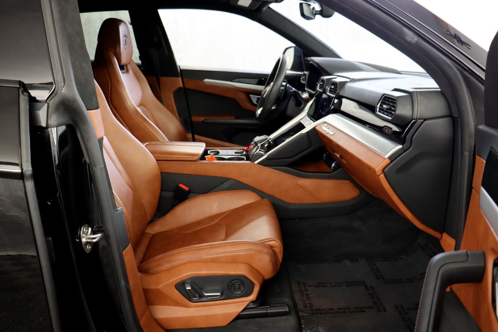 2020Urus