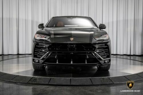 2020Urus