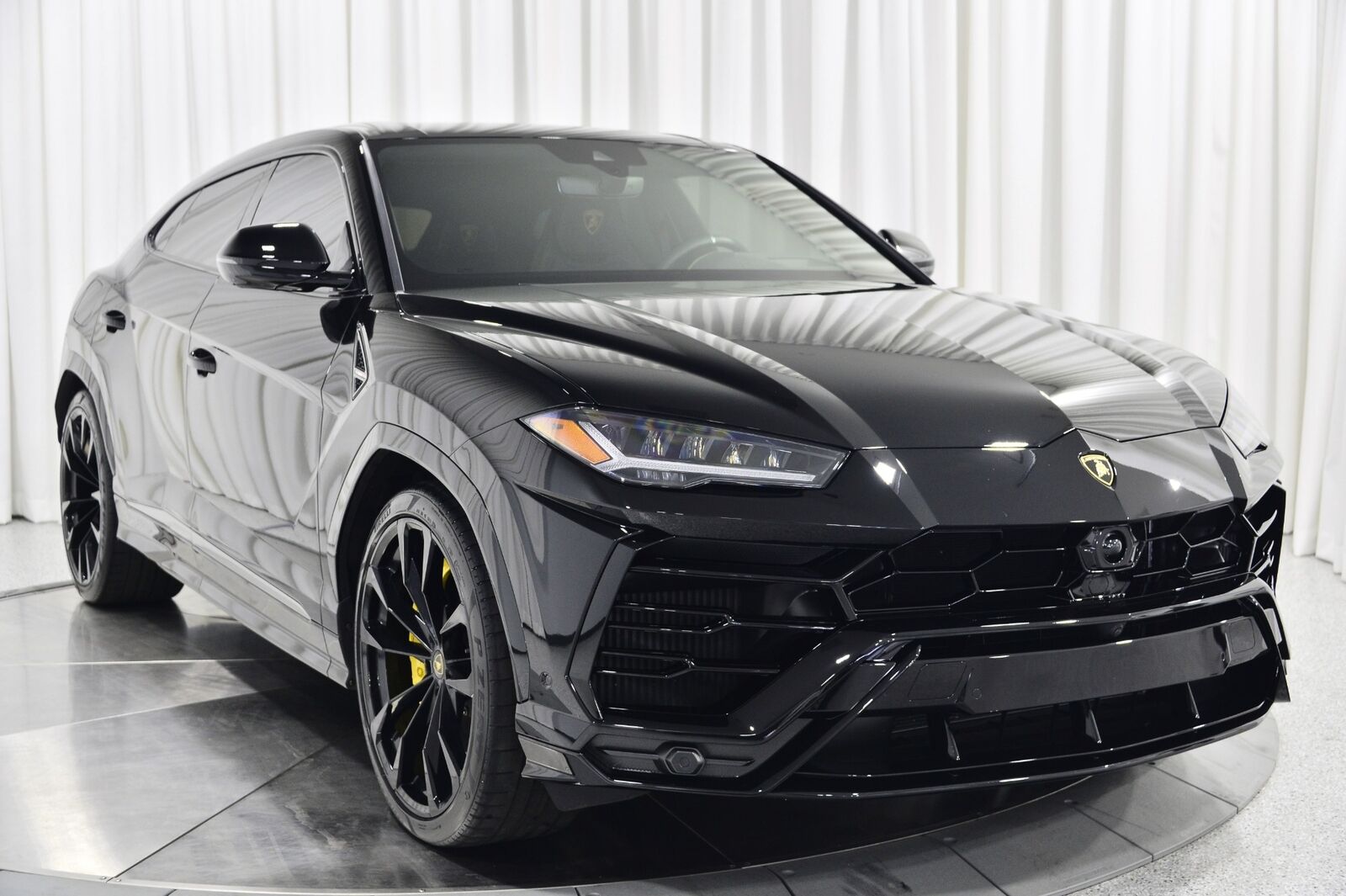 2020Urus