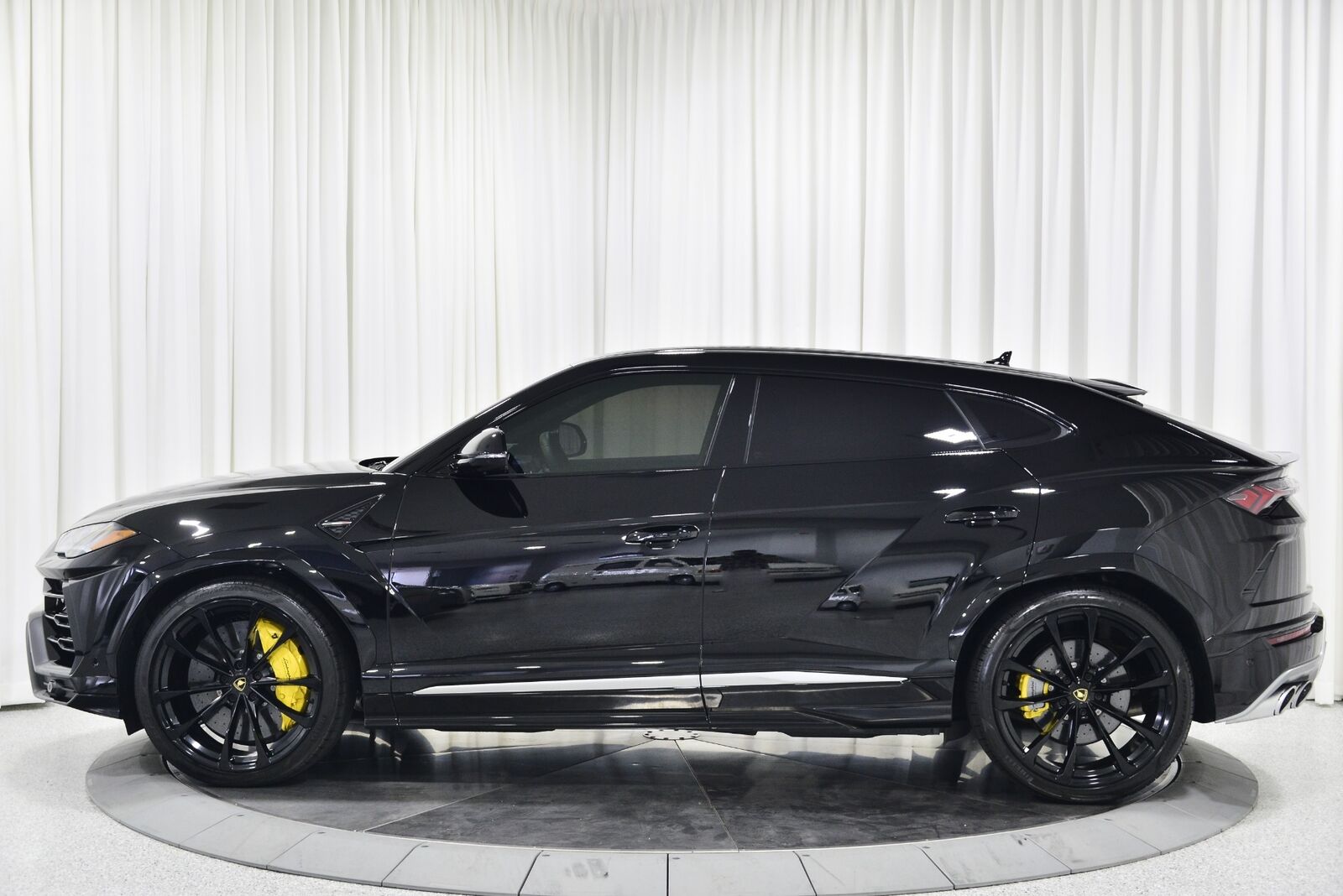 2020Urus