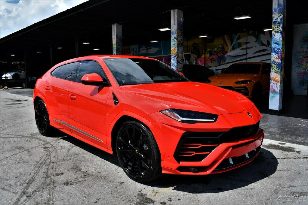 2020Urus