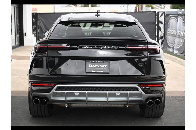 2020Urus