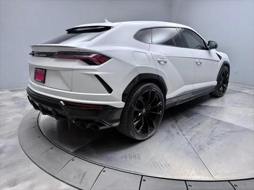 2020Urus