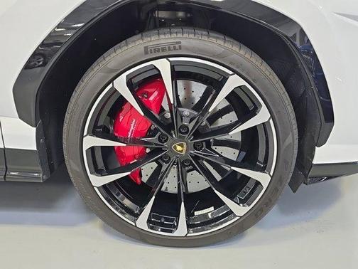 2022Urus