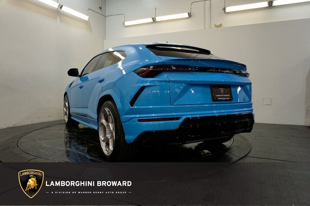 2022Urus