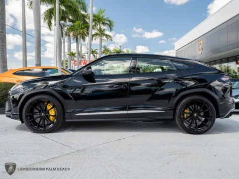 2020Urus