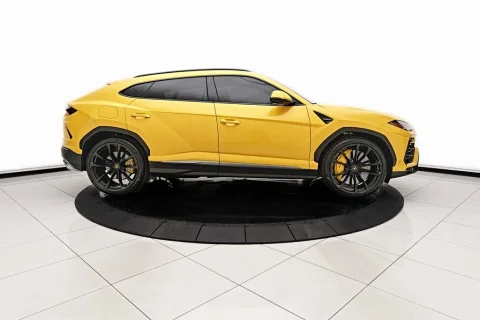 2022Urus