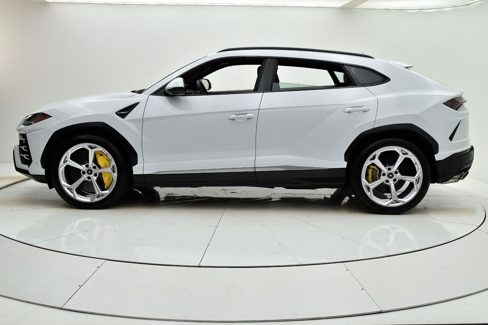 2020Urus