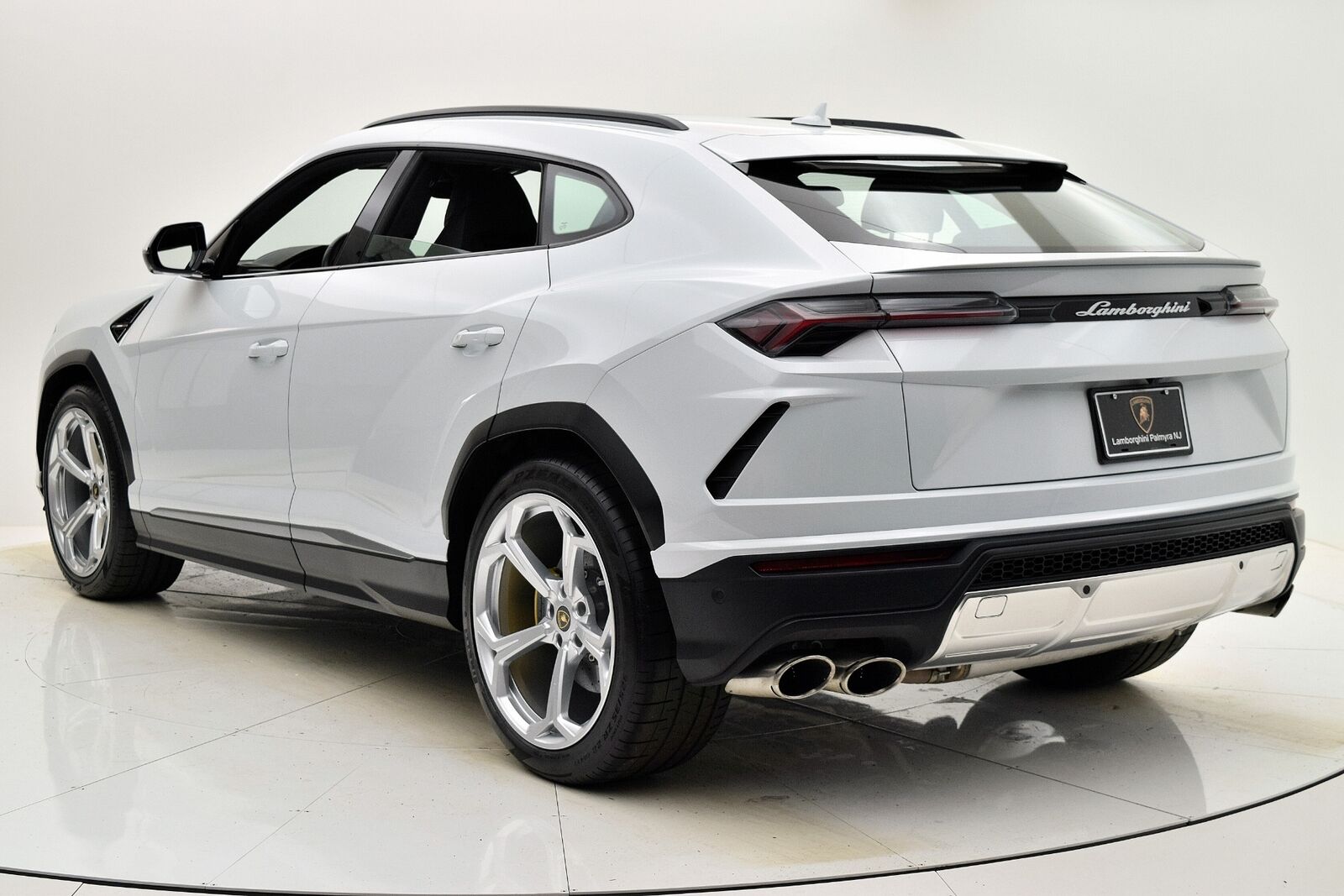 2020Urus