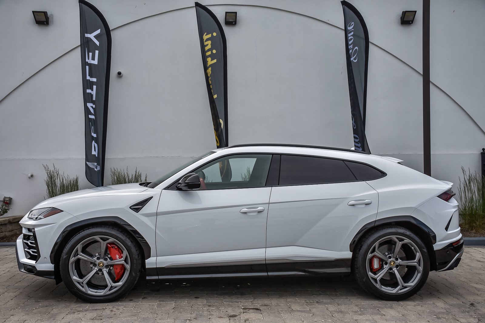 2020Urus