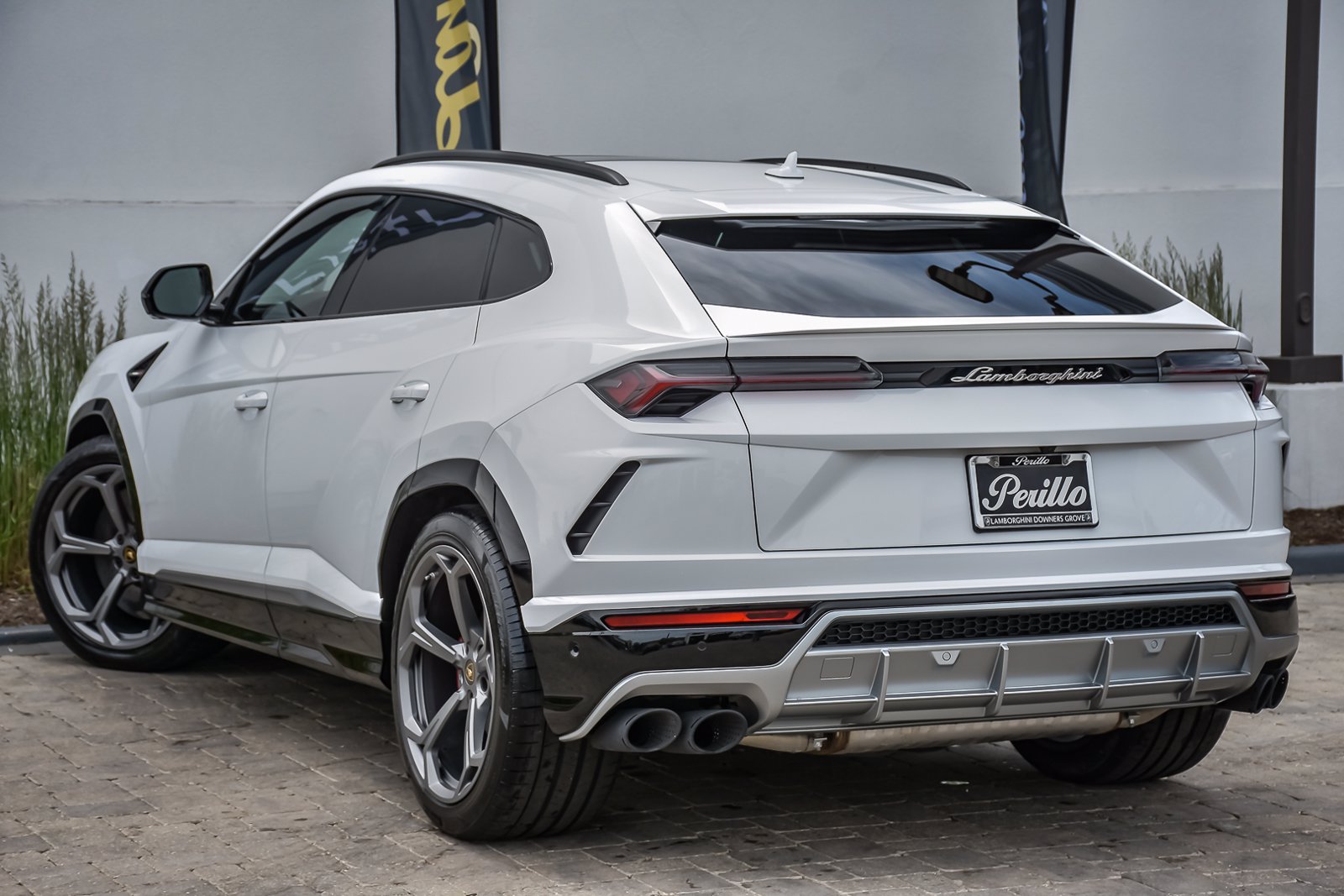 2020Urus