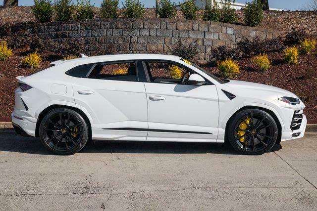 2020Urus