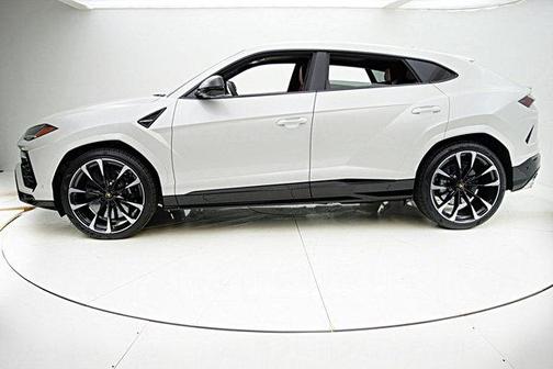 2022Urus