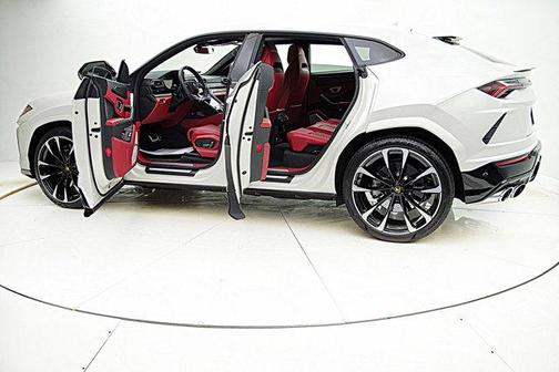 2022Urus