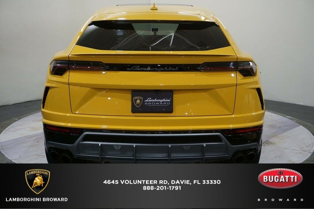 2020Urus