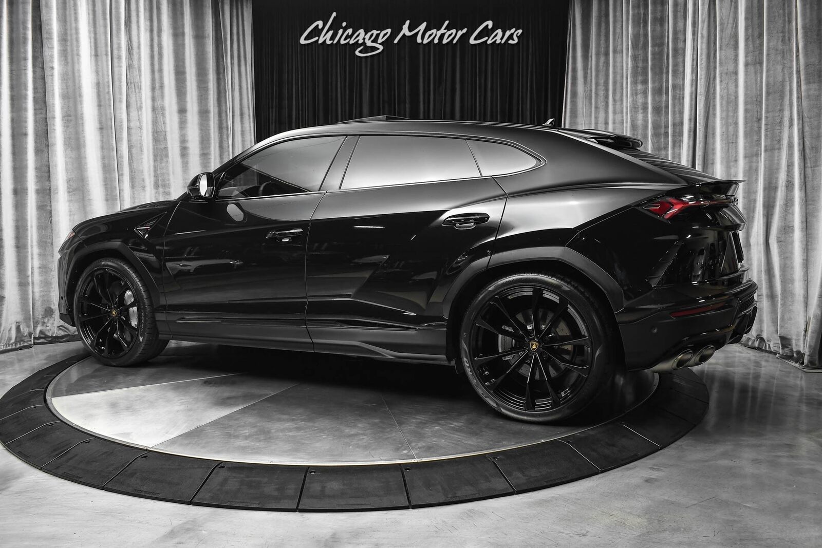 2020Urus