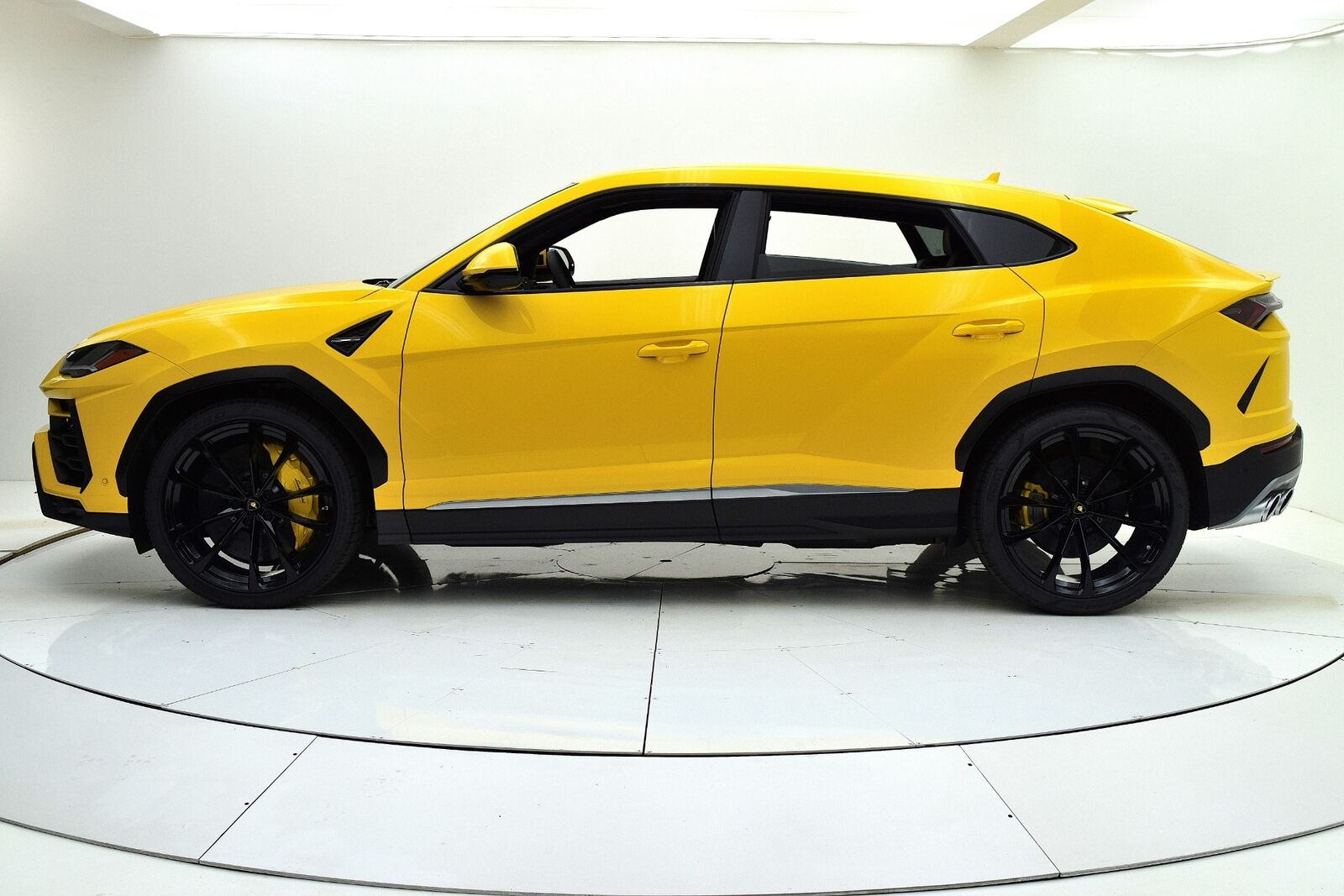 2020Urus