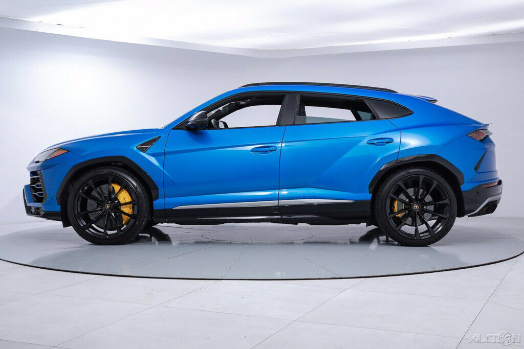 2020Urus