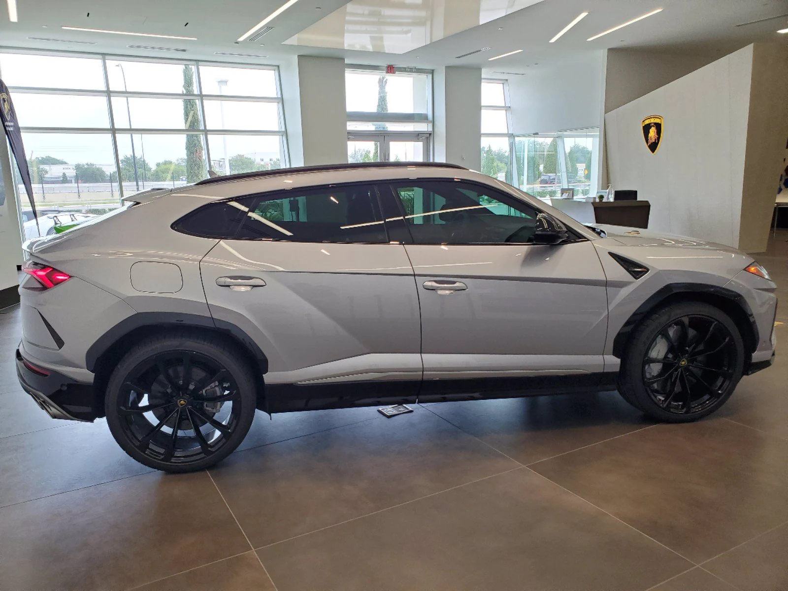 2020Urus