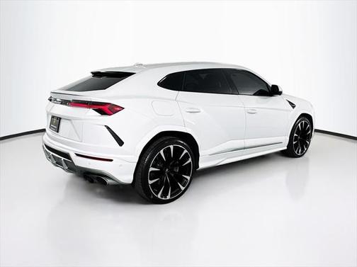 2020Urus