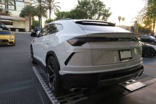 2020Urus